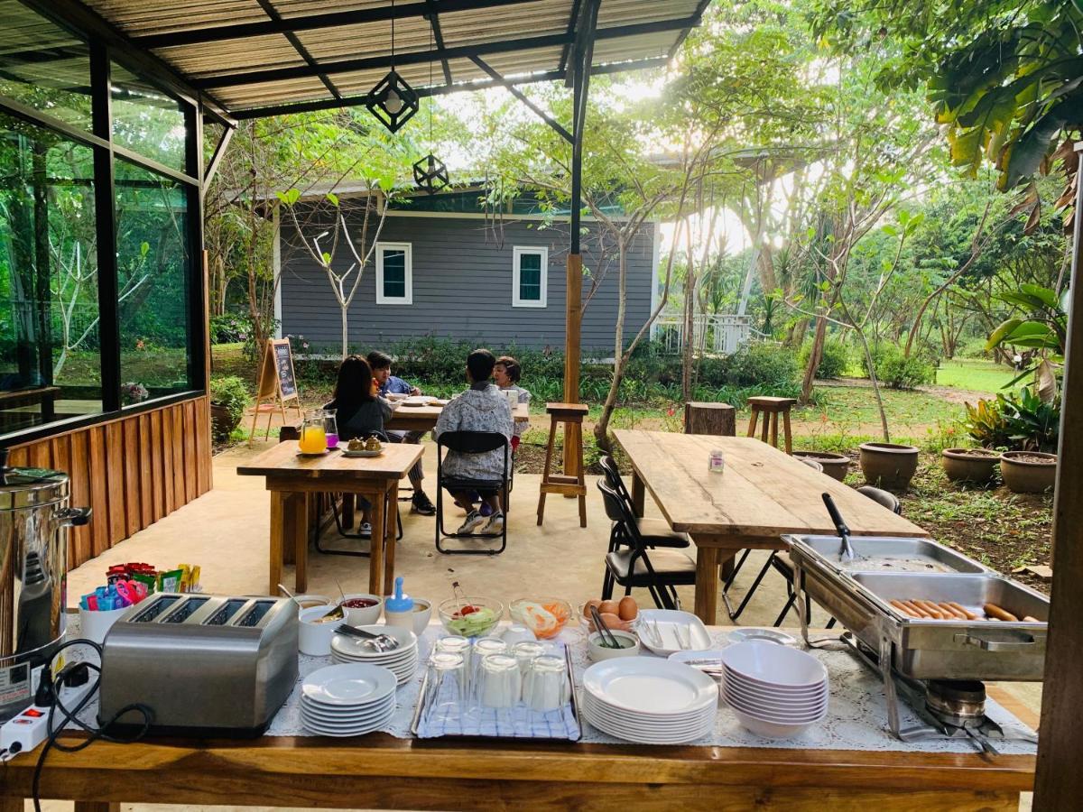 Sonseesaed Farm At Farm stay Phu Ruea