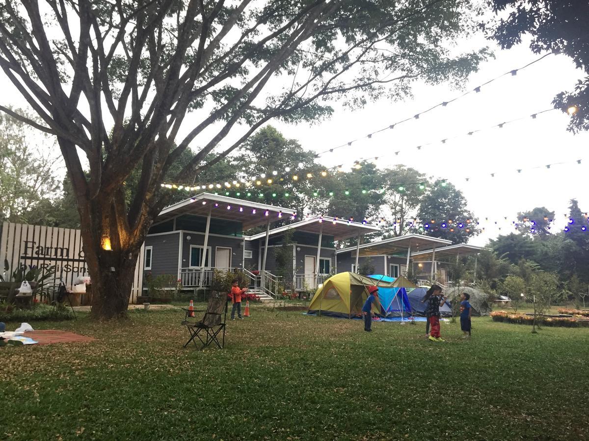 Farm stay Sonseesaed Farm At Phu Ruea