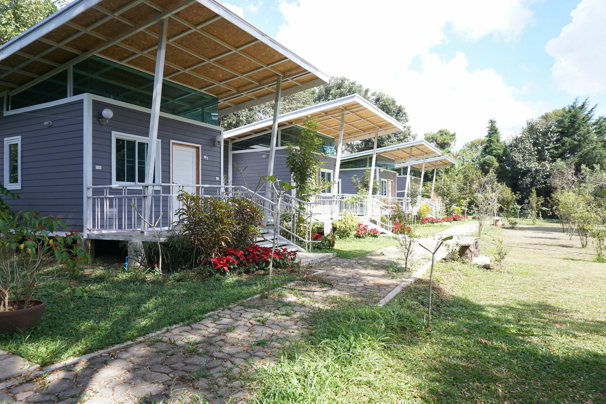 Sonseesaed Farm At Phu Ruea